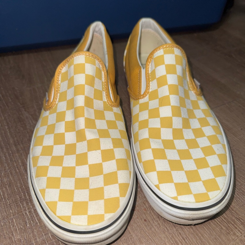 Woman’s Yellow Checkered Vans